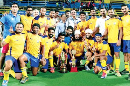 BPCL thump CAG 6-1 to clinch Bombay Gold Cup