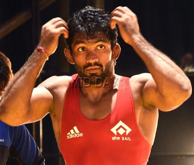 Shock defeat for Yogeshwar in qualification round