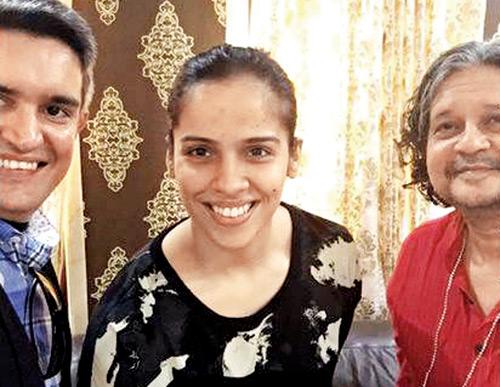 Saina Nehwal with Sujay Jairaj (left) and Amole Gupte