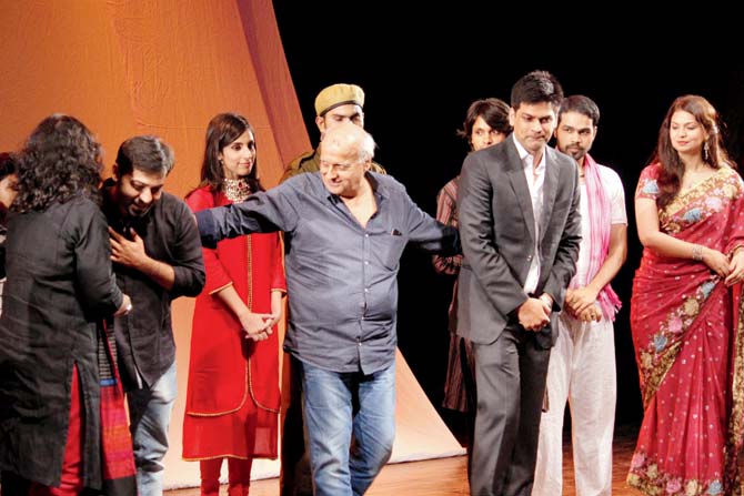 Mahesh Bhatt with the cast of the play