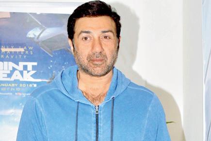 Lack of dancing skills doesn't worry Sunny Deol
