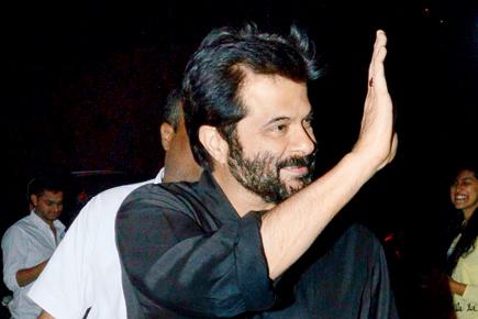Anil Kapoor takes time off from TV shoot to catch a movie