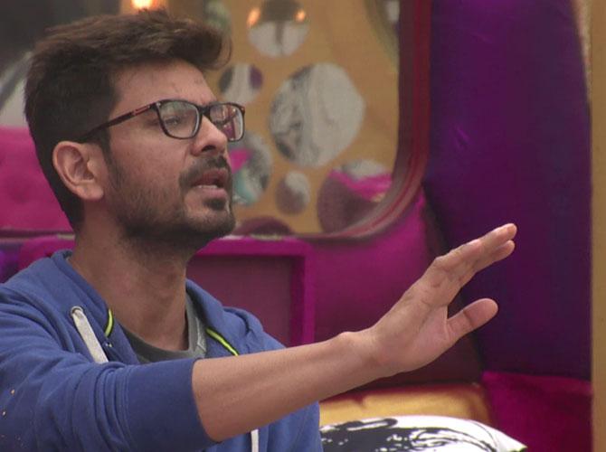 Keith Sequeira seen talking to Mandana and his team