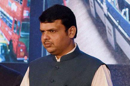 Devendra Fadnavis calls on Maharashtra Governor ahead of Winter session