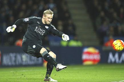 Spirited Leicester hold Man City to goalless EPL draw