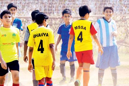 Near-confusion in inter-school match over two No 4 jerseys