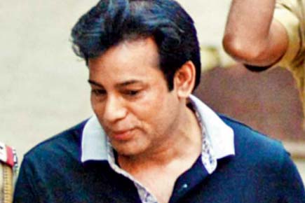 1993 Mumbai blasts accused Abu Salem living like a king in Taloja jail