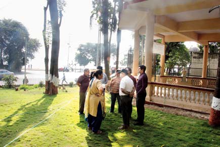 Mumbai: Eight years on, no end to Babulnath garden's beautification