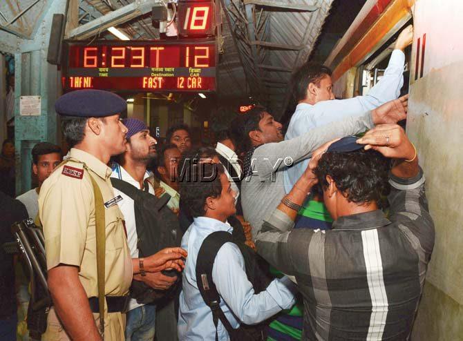 RPF officials also issued warnings to commuters who were blocking the doorway to the coaches. Blocking the entrance is an offence punishable by imprisonment and fine
