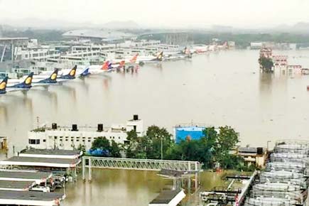 Chennai floods choke airspace: 19 flights from Mumbai cancelled  