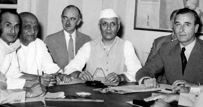 At a conference on the partition of India in June 1947, are (from left) President of the Indian National Congress Acharya J B Kripalani, Sardar Vallabhbhai Patel, Advisor to the Viceroy Sir Eric Melville, Pandit Jawaharlal Nehru and Lord Mountbatten. Pic/Getty Images