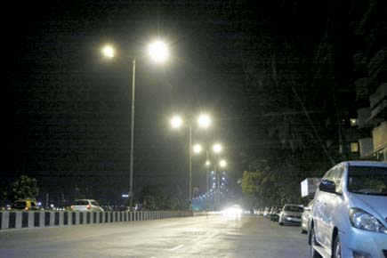BEST resorts back to sodium vapour lamps to light up Mumbai