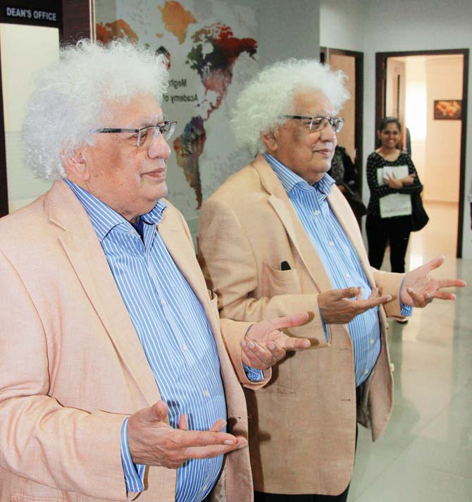 Lord Meghnad Desai arrives at the Meghnad Desai Academy of Economics in Cuffe Parade for a lecture titled ‘India in the global economy’. Pics/Onkar Devlekar