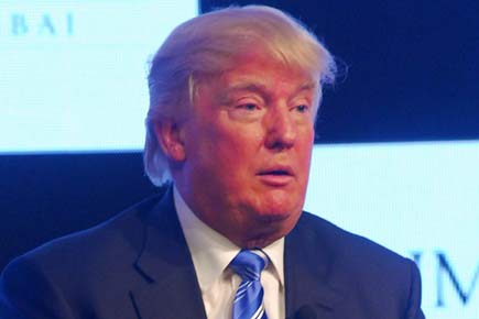 Donald Trump calls for banning all Muslims from entering US