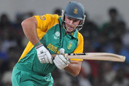 Graeme Smith hints at Intn'l comeback after SA's loss to India