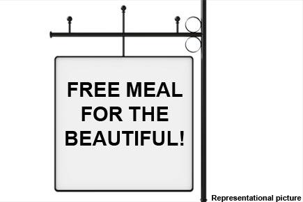 This China based restaurant would give you free meal if you're 'beautiful'
