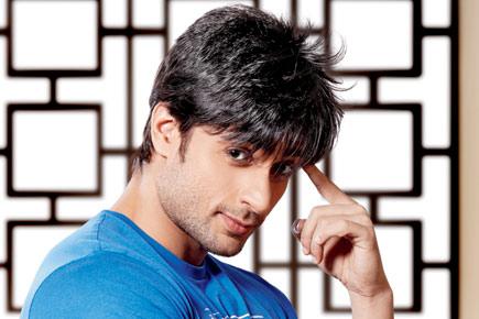 TV actor Shaleen Bhanot turns singer for two of his films