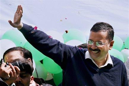 Arvind Kejriwal invites 'one and all' to oath taking