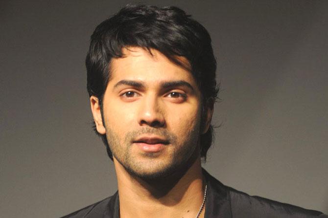 Why does Varun Dhawan miss his old life?