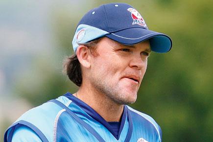 ICC uses 'cheat' Lou Vincent to warn players