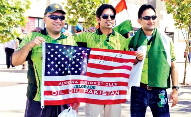 US-based Pakistan fans Mujtaba (left), Wasim and Noman (right) at the Adelaide Oval yesterday. Pics/Subash Jayaraman