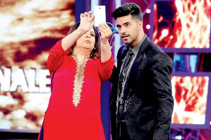 Farah Khan clicks a selfie with reality TV show winner Gautam Gulati