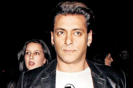 2002 accident case: Prosecution seeks Salman Khan's driving licence