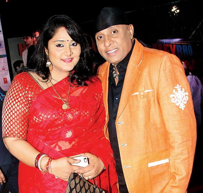 Sivamani with  his wife, Runa Rizvi 