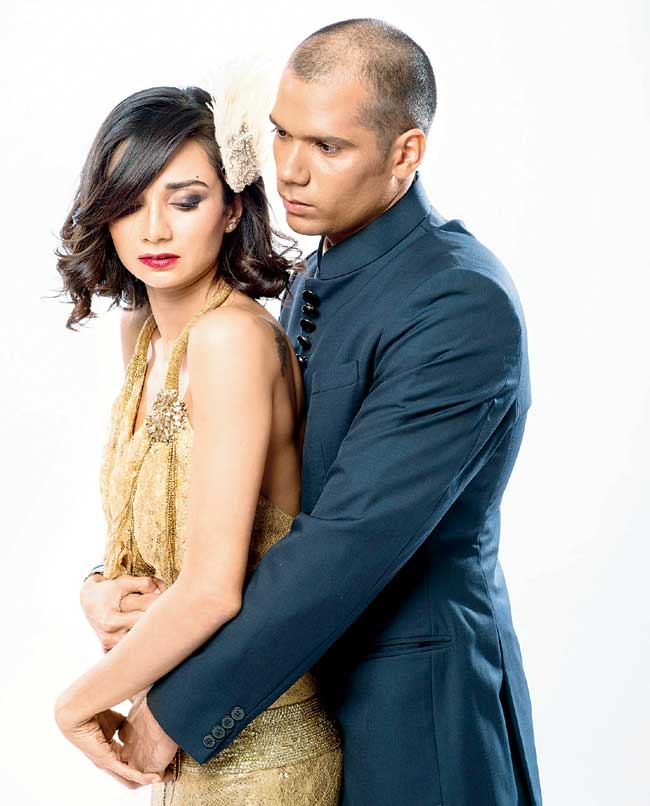 Ira Dubey as Portia and Neil Bhoopalam as the Prince of Morocco