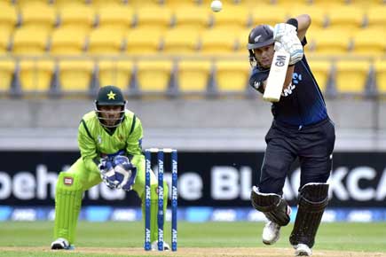 New Zealand beat Pakistan by 119 runs in Napier ODI