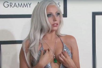 Lady Gaga avoids wardrobe malfunction