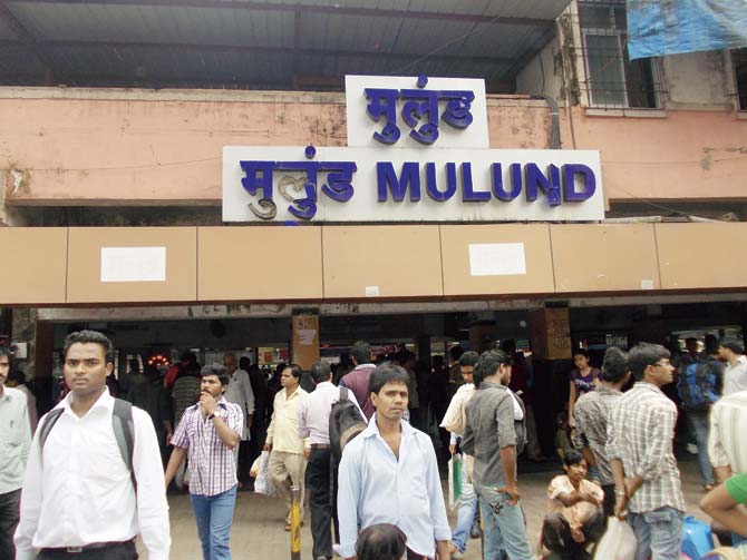 Railways had planned to build skyscrapers near Mulund and Bhandup railway stations, in order to benefit commuters