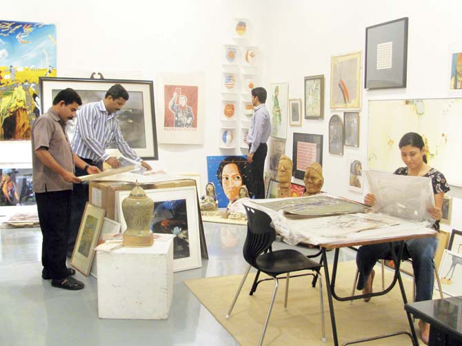 Easy Buy exhibition at Sakshi Gallery