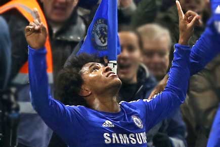 EPL: Show-stopper Willian preserves Chelsea's lead