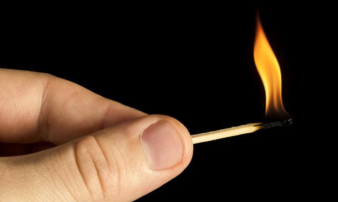 Mumbai crime: Man gets lifer for setting wife ablaze in front of kids