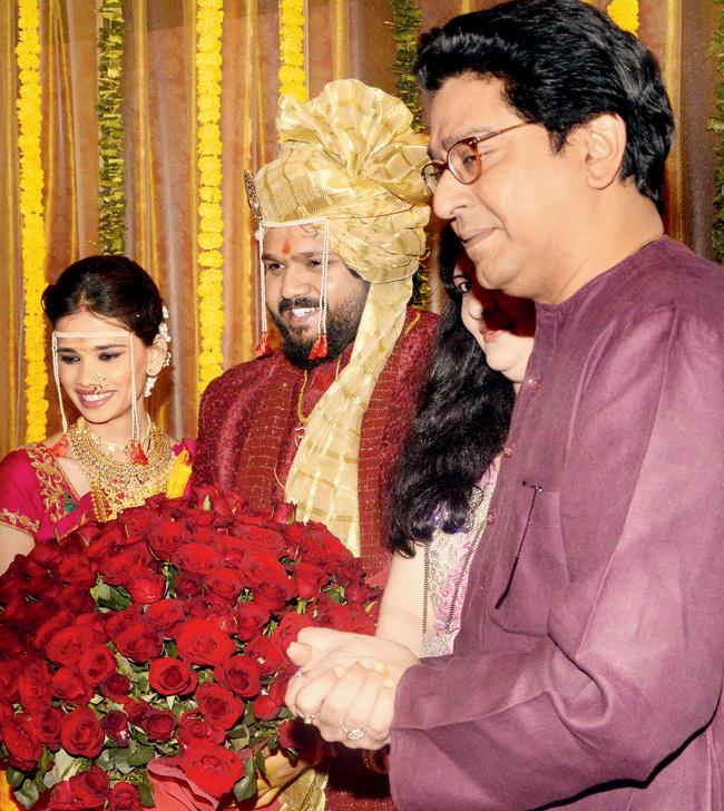 Raj Thackeray with the newly weds