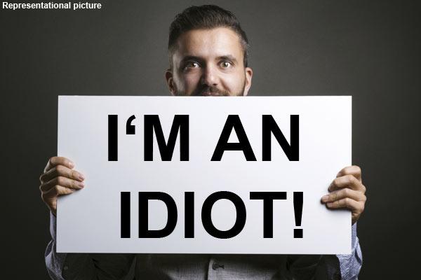 Hatke news: Men are idiots, claims new study