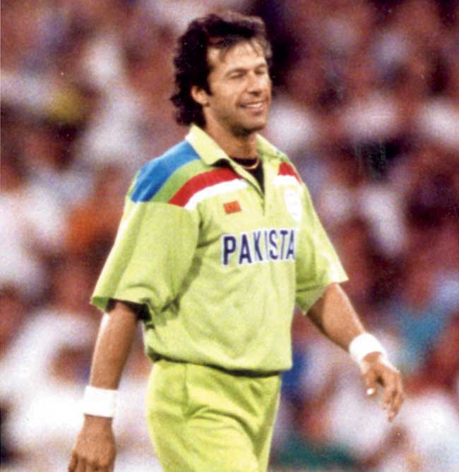 Imran Khan during the 1992 World Cup final vs England