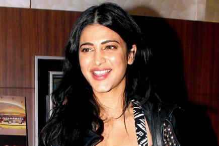 Shruti Haasan ups the glamour quotient at a French film festival