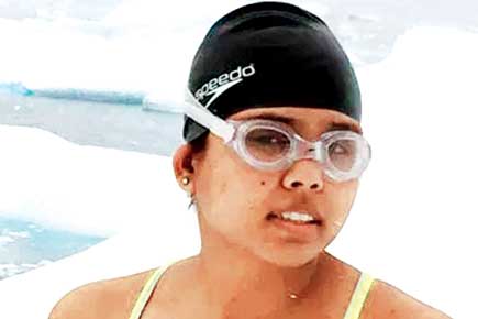 PM Modi congratulates ace swimmer Bhakti Sharma