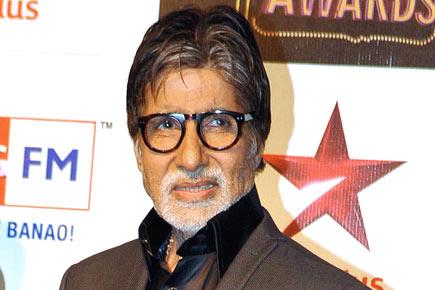 Big B 'honoured' to turn commentator for Indo-Pak WC match