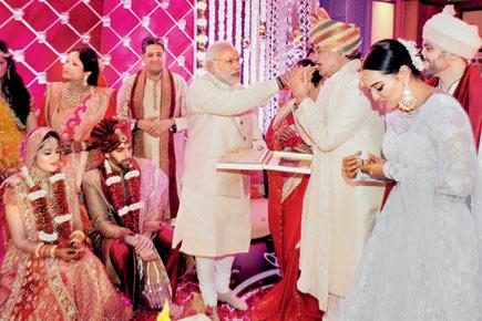 PM Narendra Modi attends Shatrughan Sinha's son's marriage