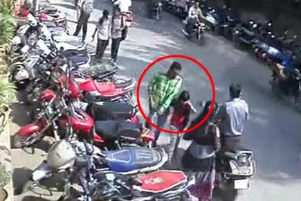 Duo steals jewellery as bride, groom pose for pictures at Thane wedding