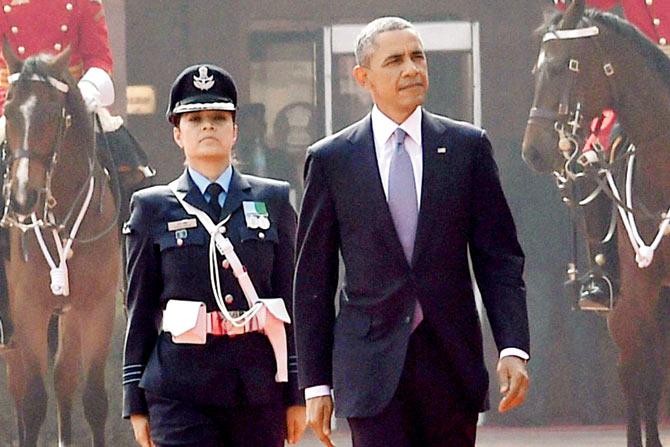 LEAD ROLE: Wing Commander Pooja Thakur led the ceremonial Guard of Honour for US President Barack Obama yesterday. Pics/Pti 