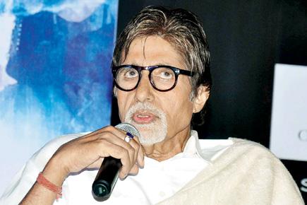 Big B feels blessed, overwhelmed with Padma Vibhushan