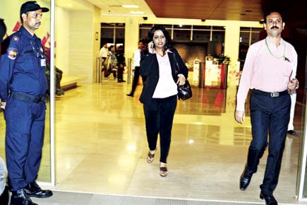 On first day at Mumbai office, CM's wife sets out to make friends