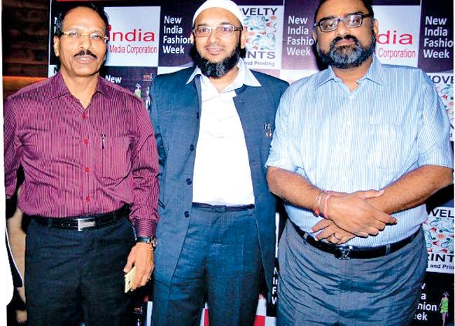 D I G Vijay Singh, Industrialist Owais Nurie and Alok Saxena (Elder Pharma)