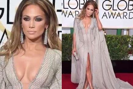  Golden Globes 2015: Jennifer Lopez's nip slip to thigh slit