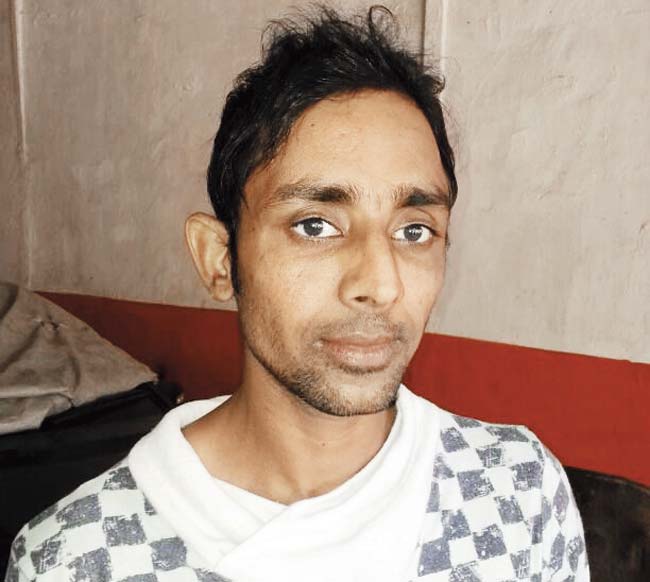 Samir alias Jubber Abbas Khan had towed and sold a Pajero in Dharavi, and has two other such cases pending against him in Oshiwara and Tilak Nagar. 