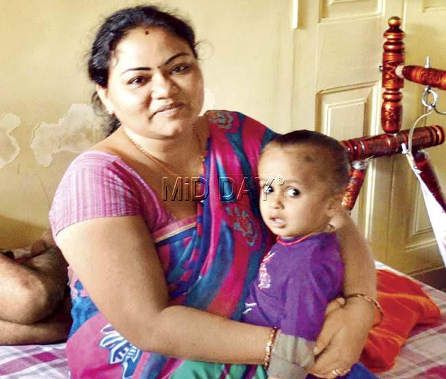 Maya Dave with her one-and-a-half-year-old son. Pics/Datta Kumbhar